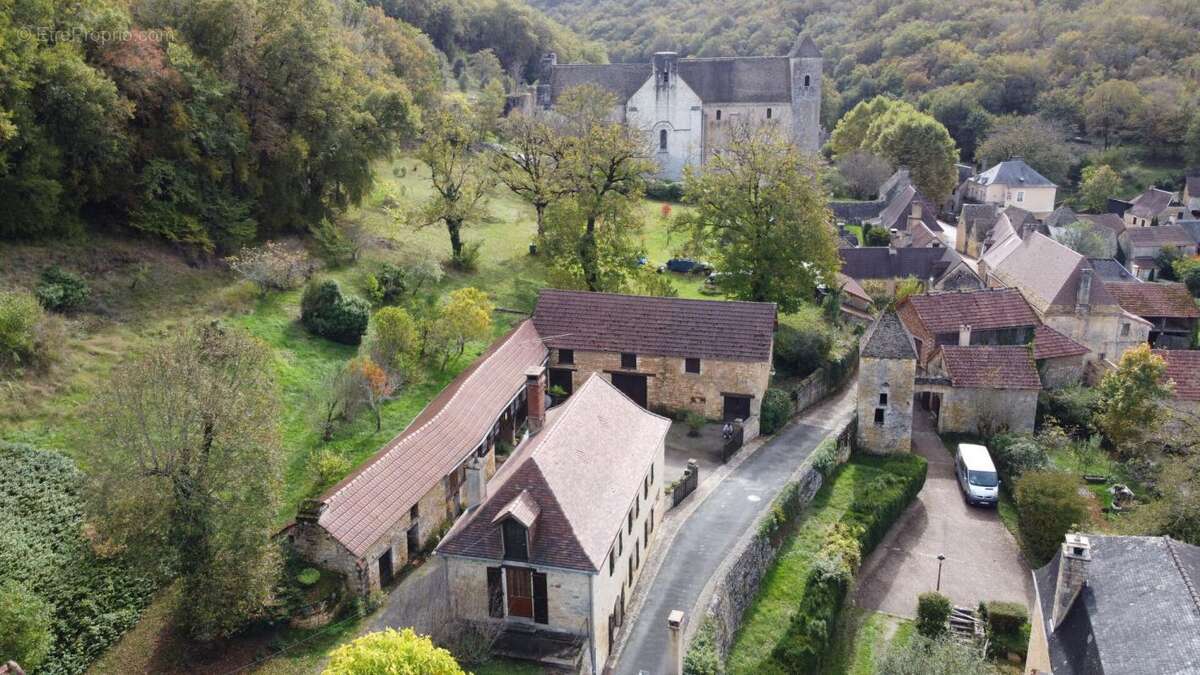 Corps de ferme Coly Saint Amand 6 pièce(s) 111 m2 - photo 2