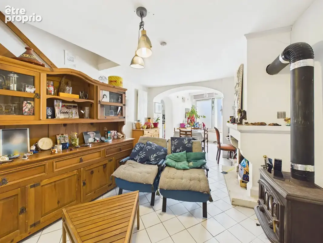 Immeuble Bourg Saint Andeol - photo 12