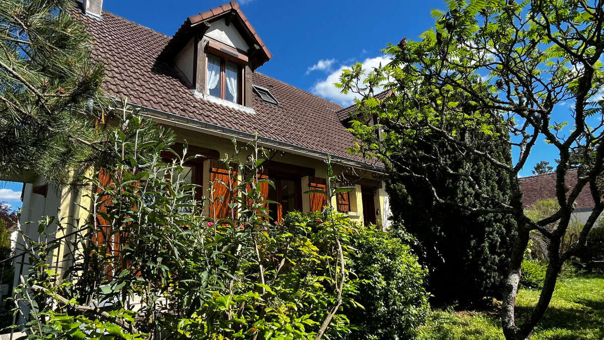 Maison à JUSSY