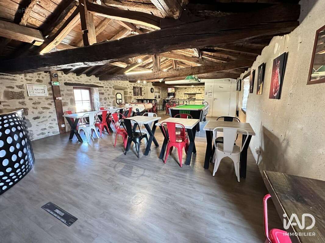 Photo 9 - Commerce à BEAUFOU