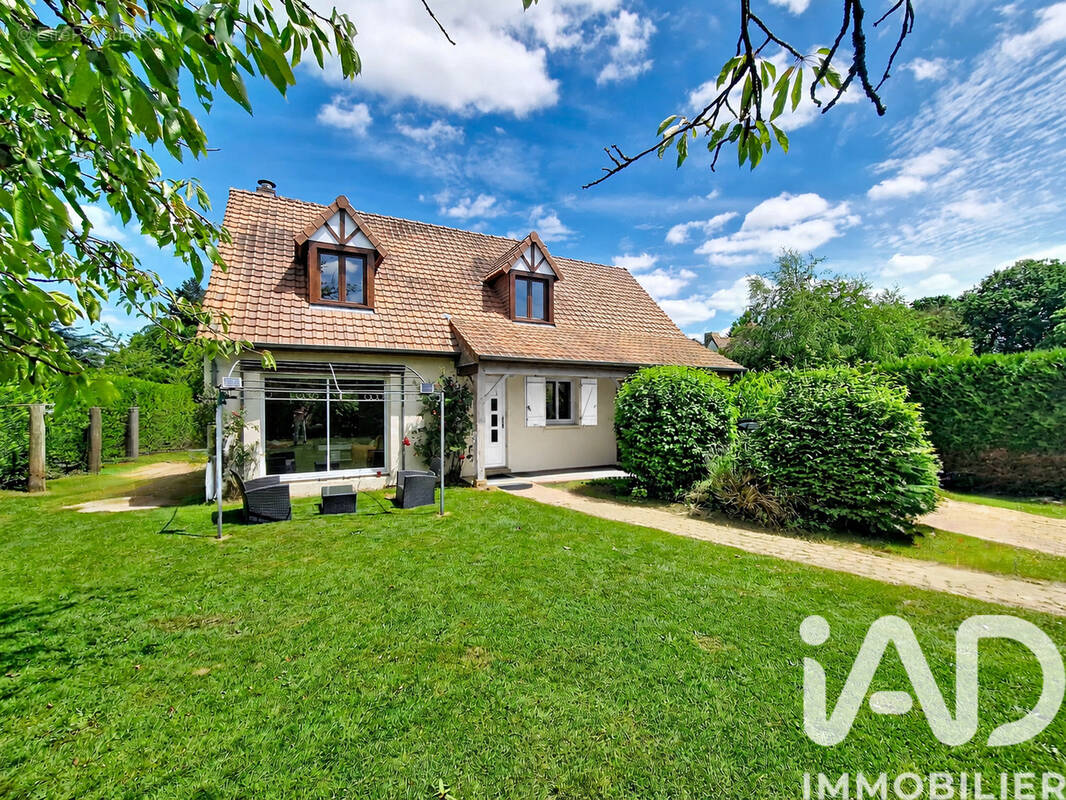 Photo 1 - Maison à AVIRON