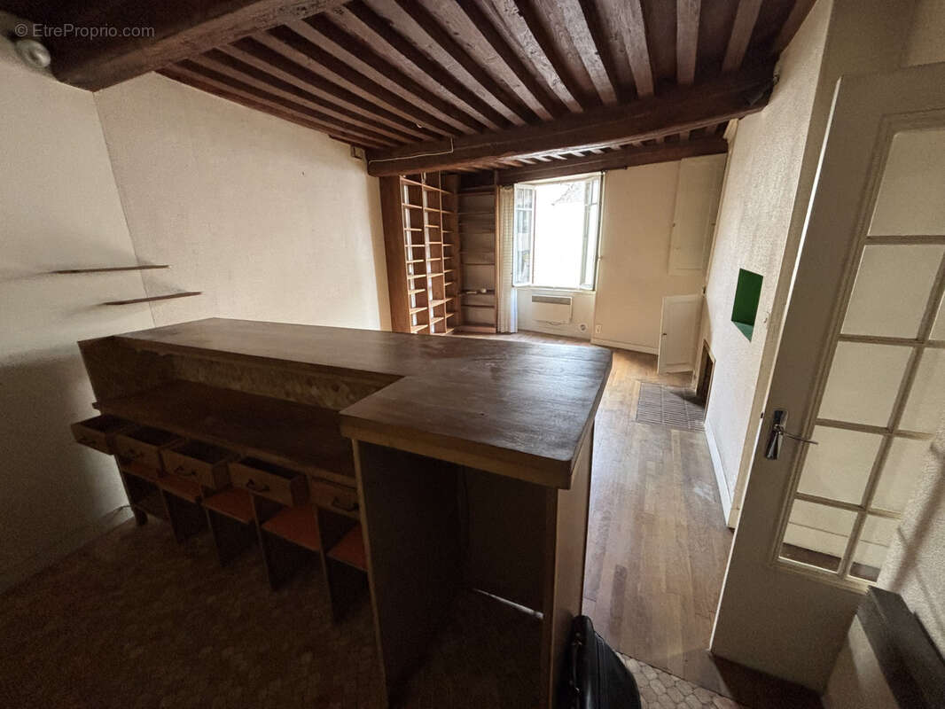 Maison à CHAROLLES