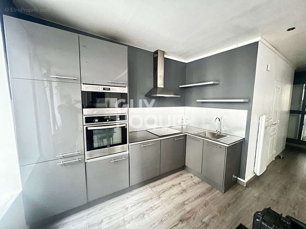 Appartement à LYON-4E