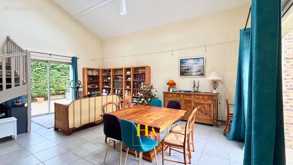 Villa familiale sur les hauteurs de Peyrins - photo 9
