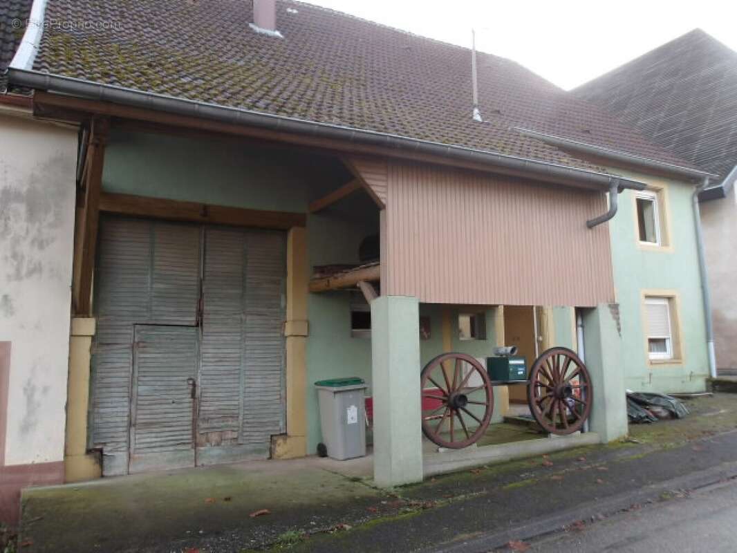 Maison à DIEMERINGEN