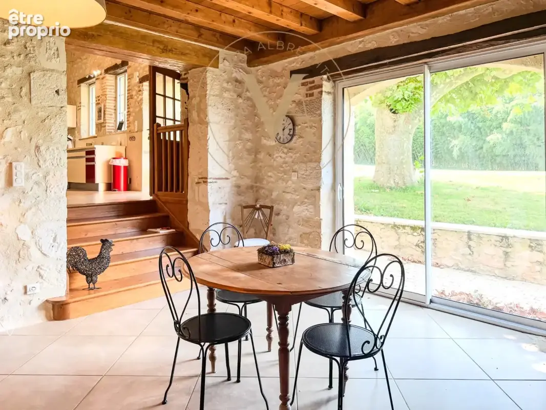 Deux maisons en une • 10 chambres • 2 piscines • jusqu’à 10 ha saint georges (47) - photo 24
