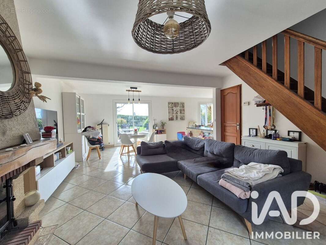 Maison 125 m² à Mezieres-En-Drouais  - photo 4