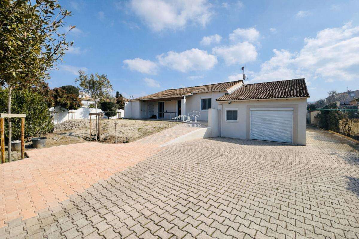 Maison à GIGNAC-LA-NERTHE