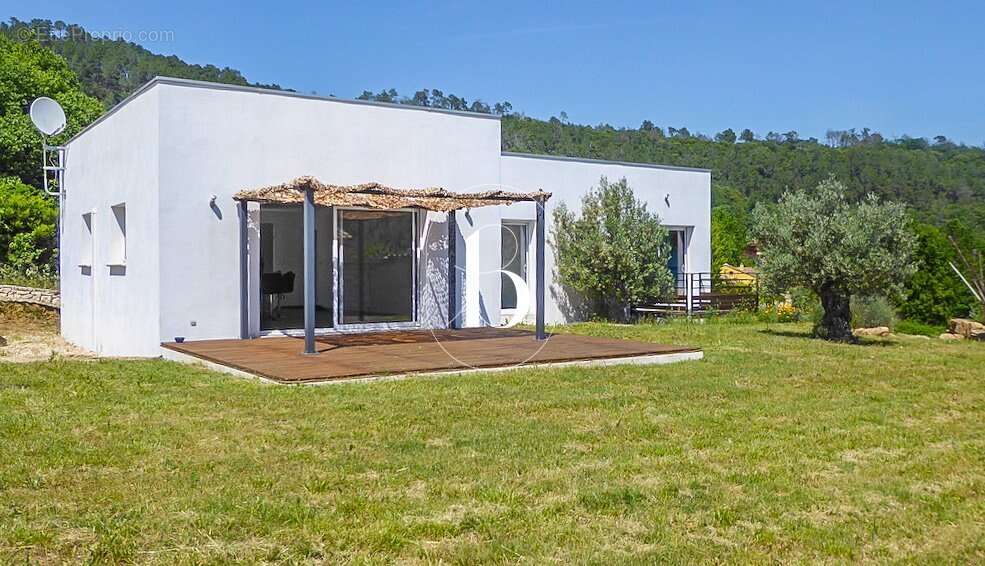 Maison à GOUDARGUES