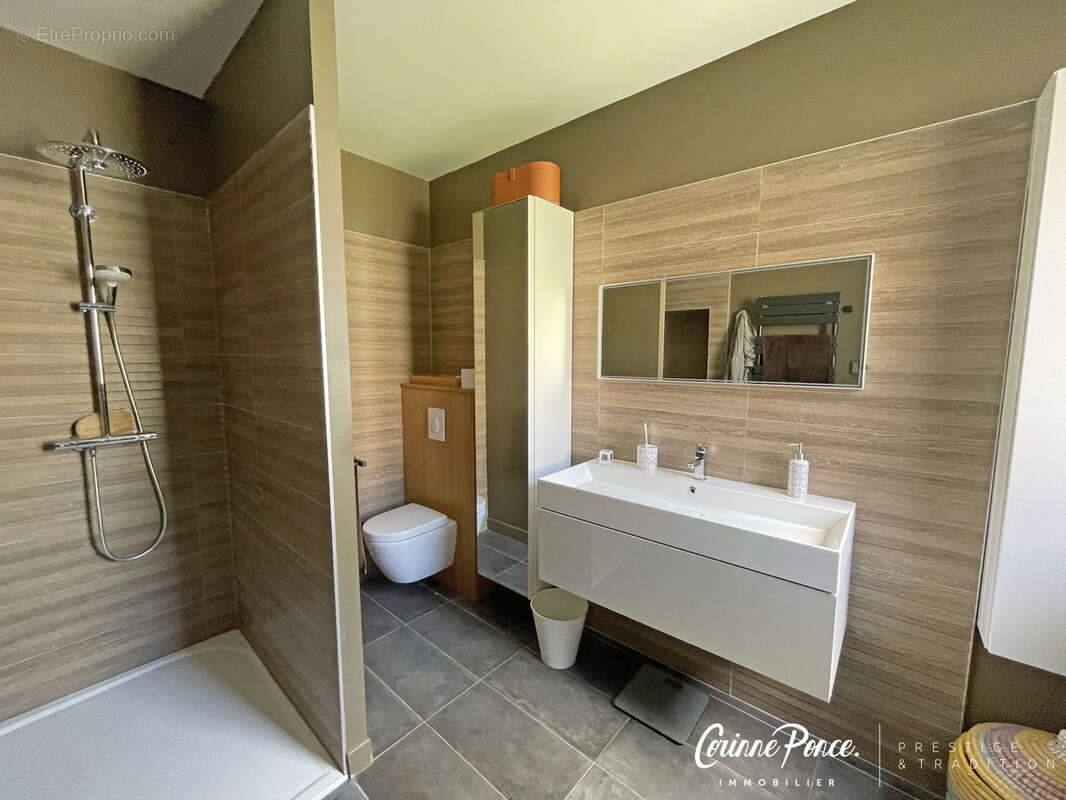 Maison de ville avec jacuzzi et garage Corinne Ponce - photo 13