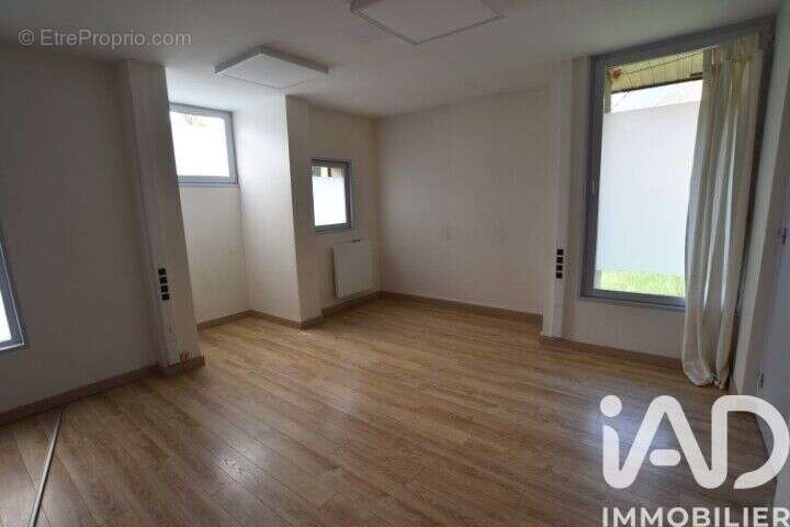 Photo 3 - Maison à MENS