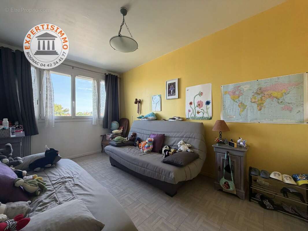 Berre - grand t4 100m² - vue panoramique - photo 7