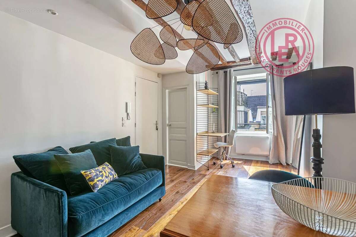 Appartement à PARIS-4E