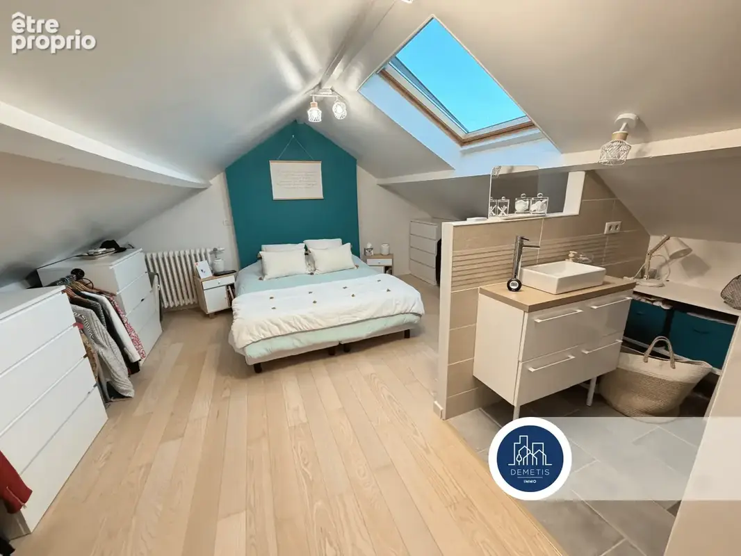 COUP DE CŒUR   Maison rénovée avec jardin & garage - Riffaudières - photo 16