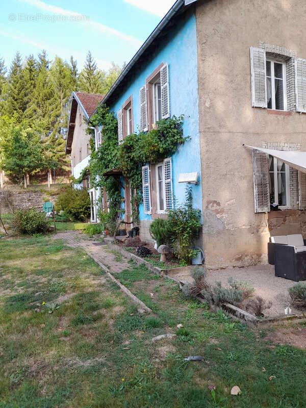 Ferme rénovée, sur 49 ares avec rivière - photo 2