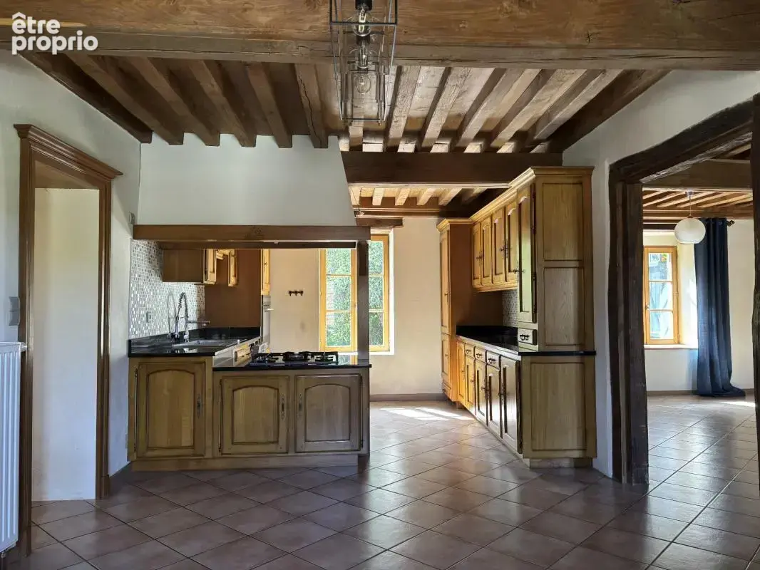 VENAREY LES LAUMES 10min : maison rénovée 227m², dépendances, jardin, pré attenant. Prix : 287 000 € - photo 8