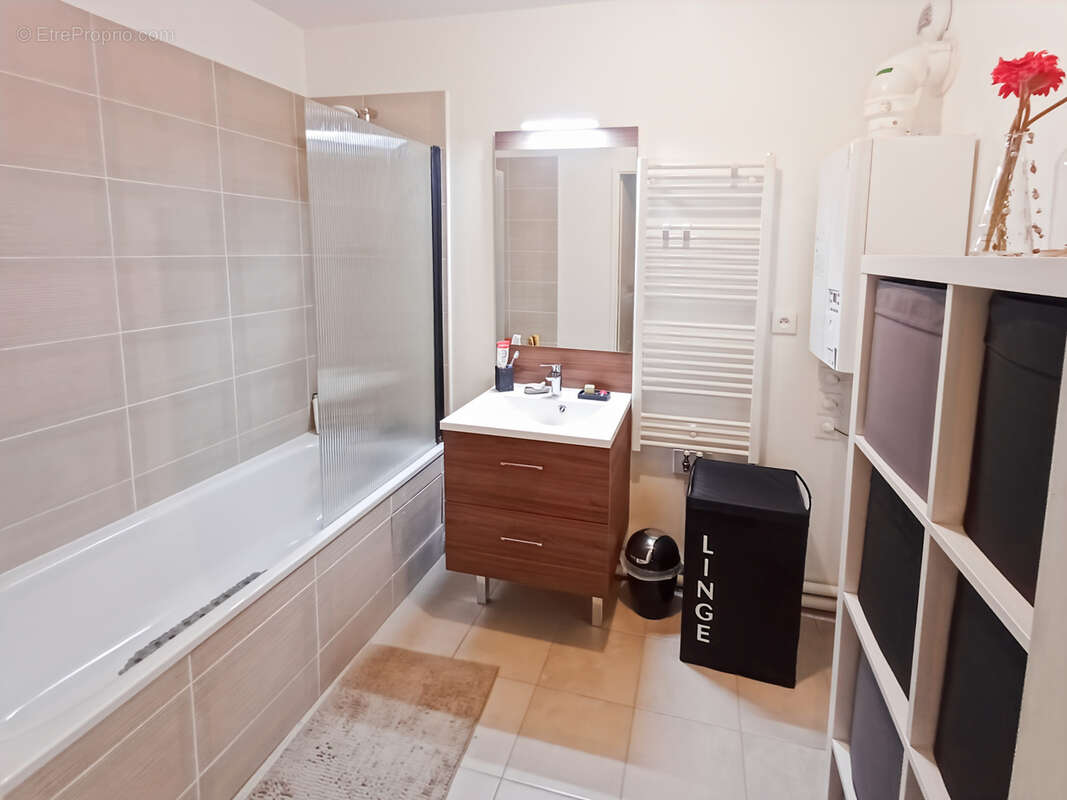 Appartement à TORCY
