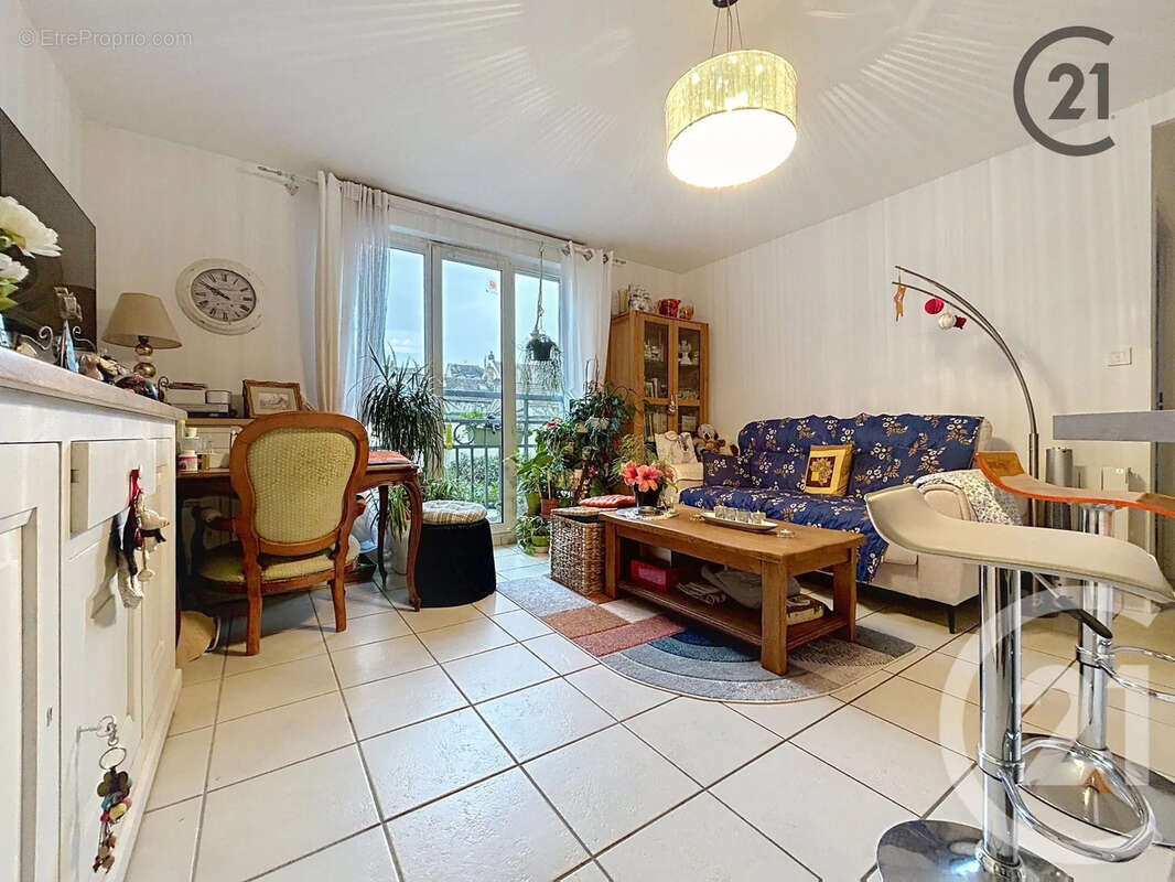 Appartement à MONTEREAU-FAULT-YONNE