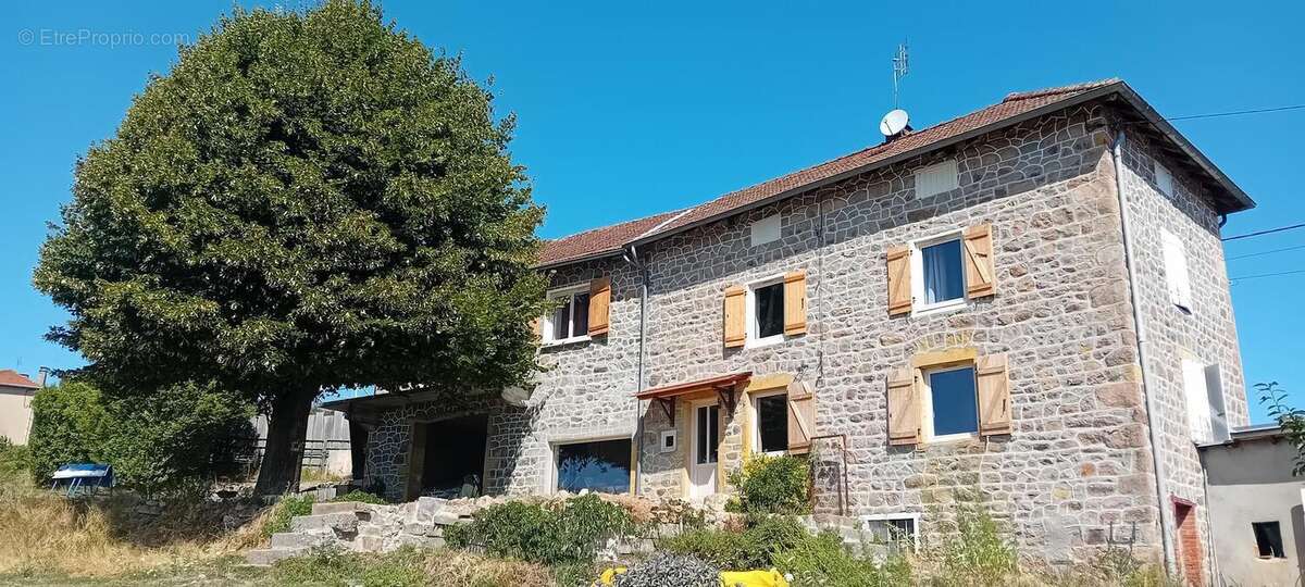 Maison 133 m² à Sevelinges  - photo 3