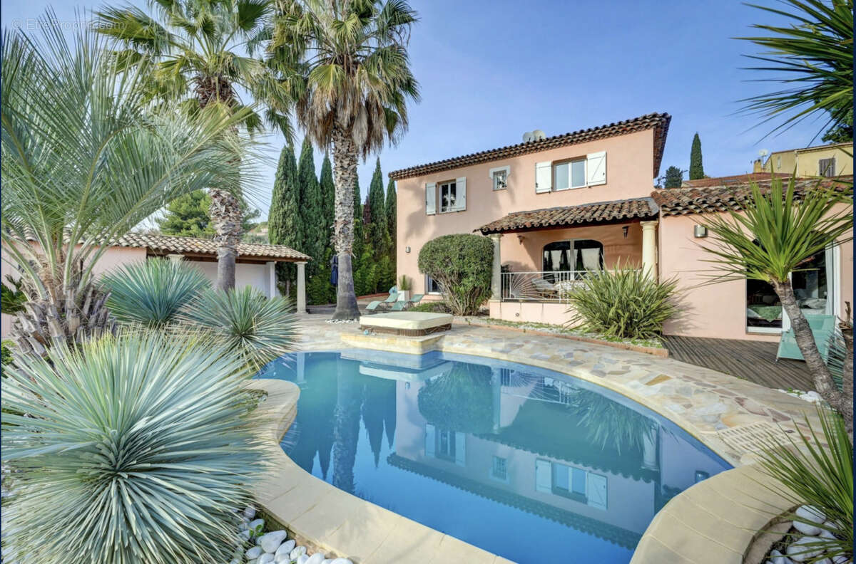 Maison à MARSEILLE-12E