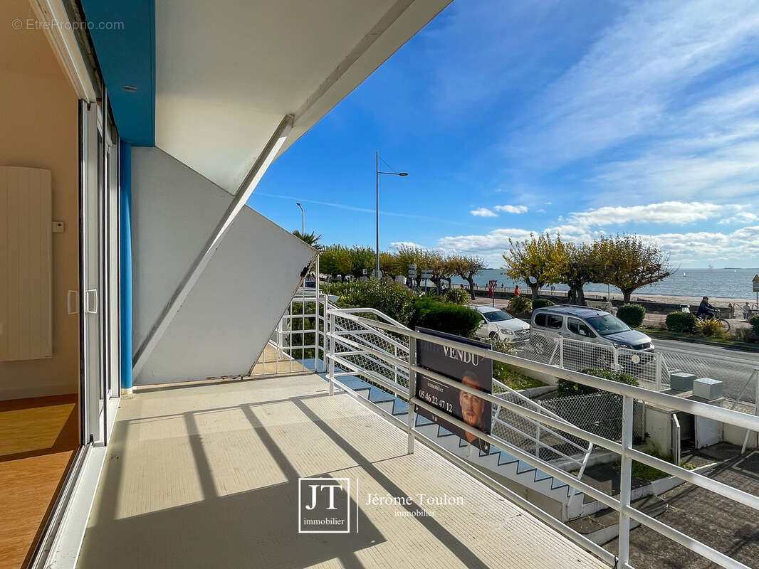 Appartement 59 m² à Royan  - photo 2