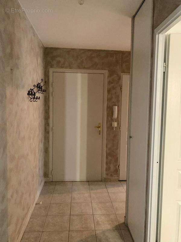 Appartement à LA TOUR-DU-PIN