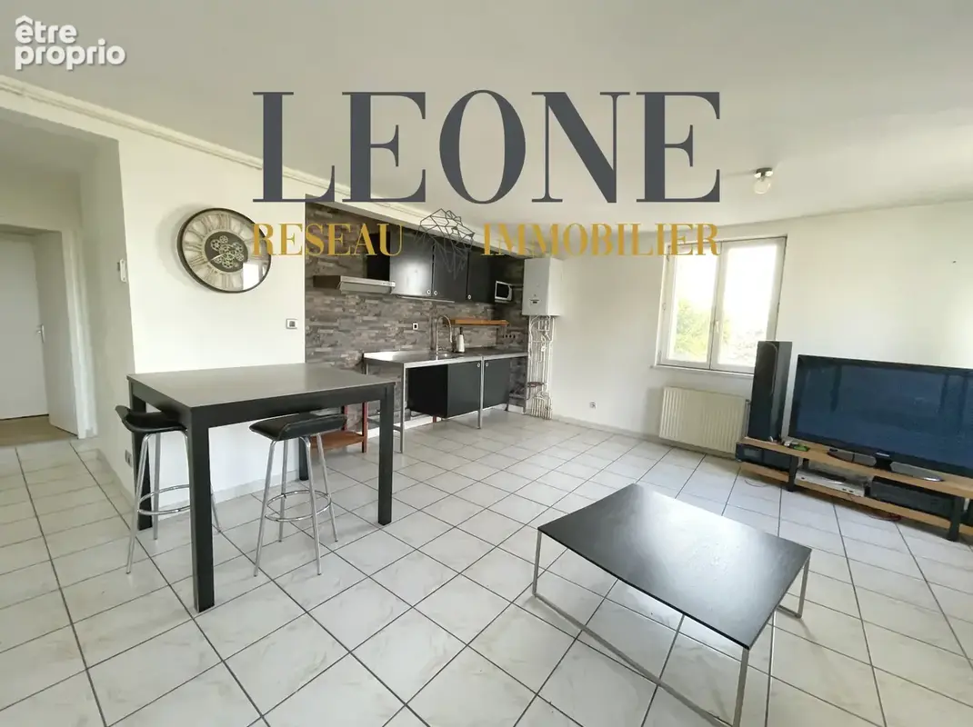 Appartement T5 Soucieu-en-Jarrest - photo 1