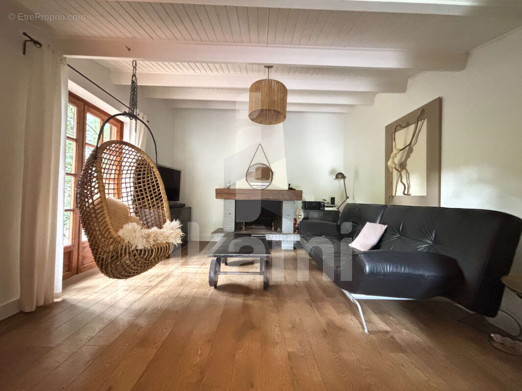 Maison à PIERREFITTE-SUR-SAULDRE