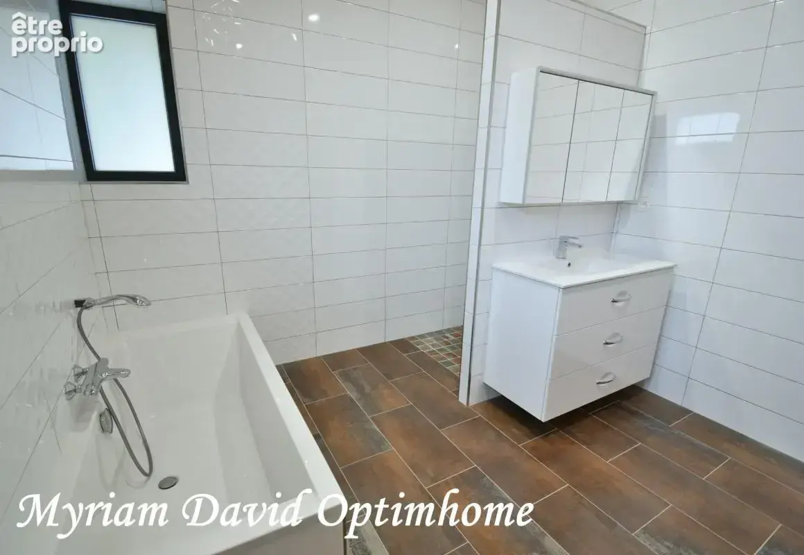 Langoëlan – maison contemporaine de plain-pied de 2019 – dpe a – terrain arboré - photo 14