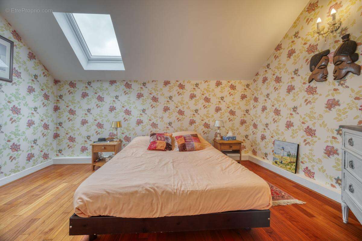 Appartement à CARRIERES-SUR-SEINE