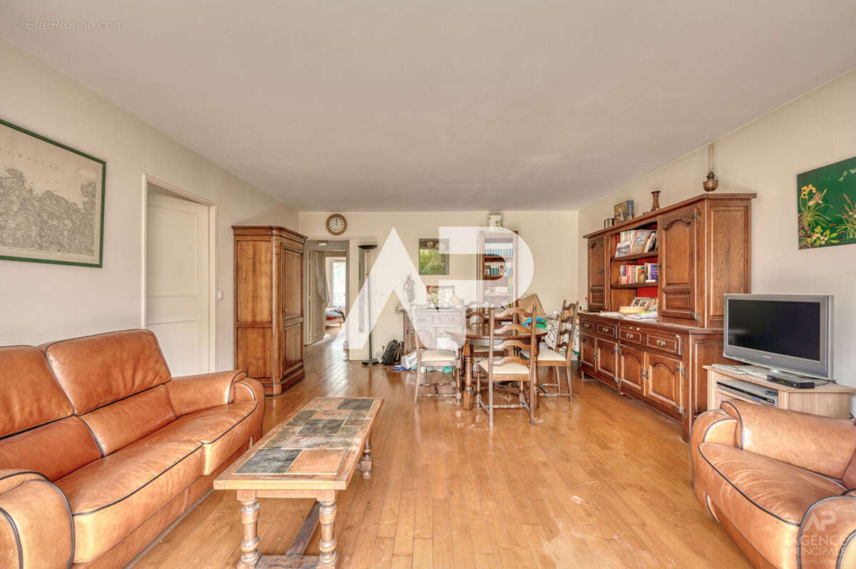 Appartement à RUEIL-MALMAISON