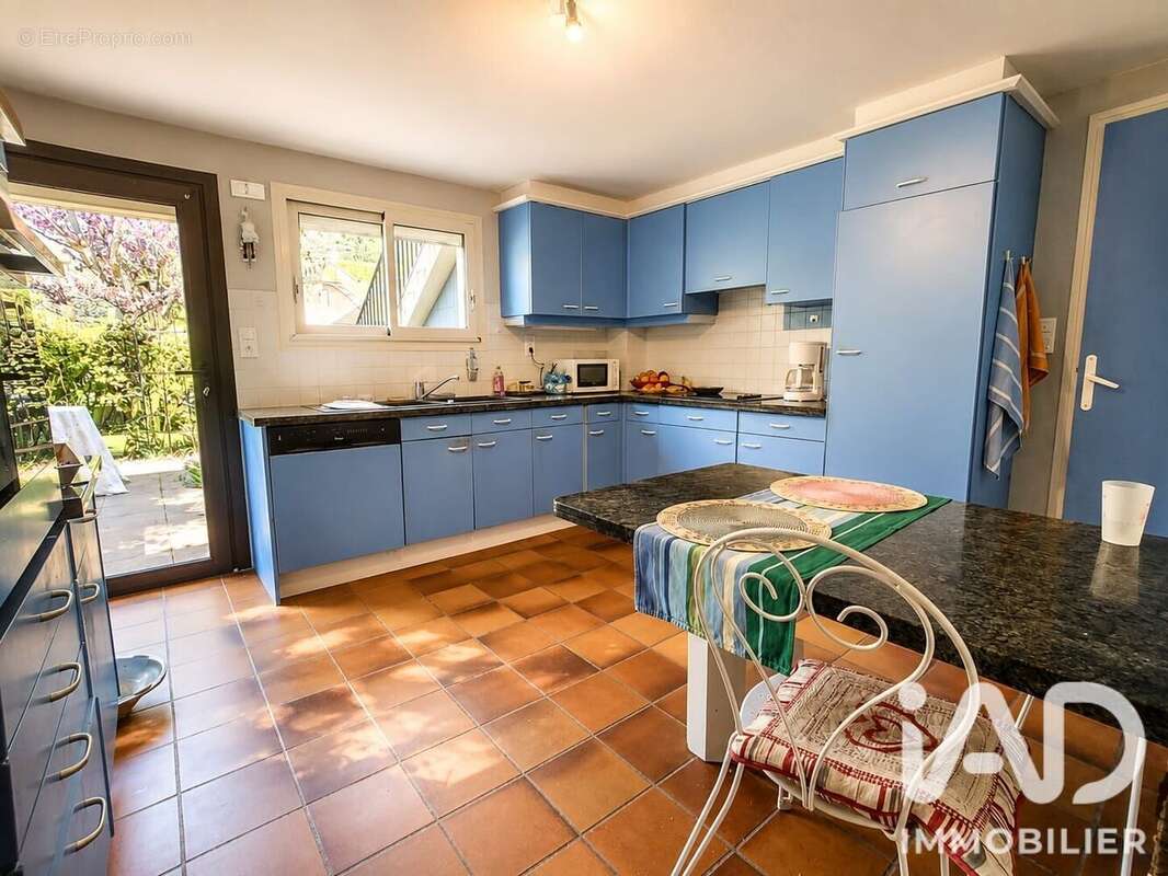 Maison 149 m² à Arles-Sur-Tech  - photo 8