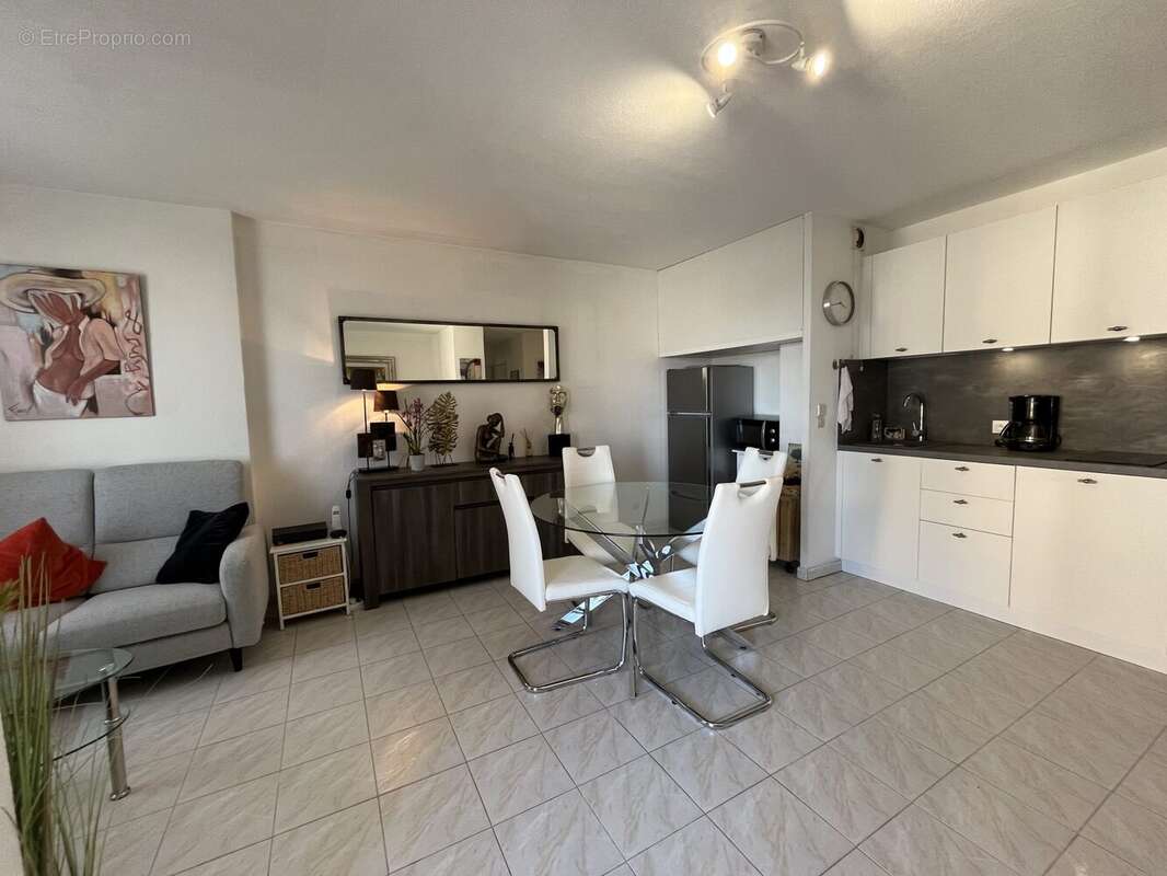 Appartement à FREJUS