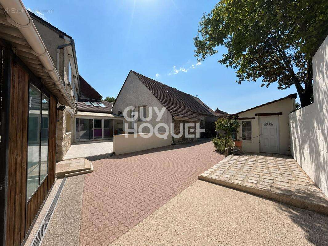 Maison Les Ageux 164.2 m2 - photo 11