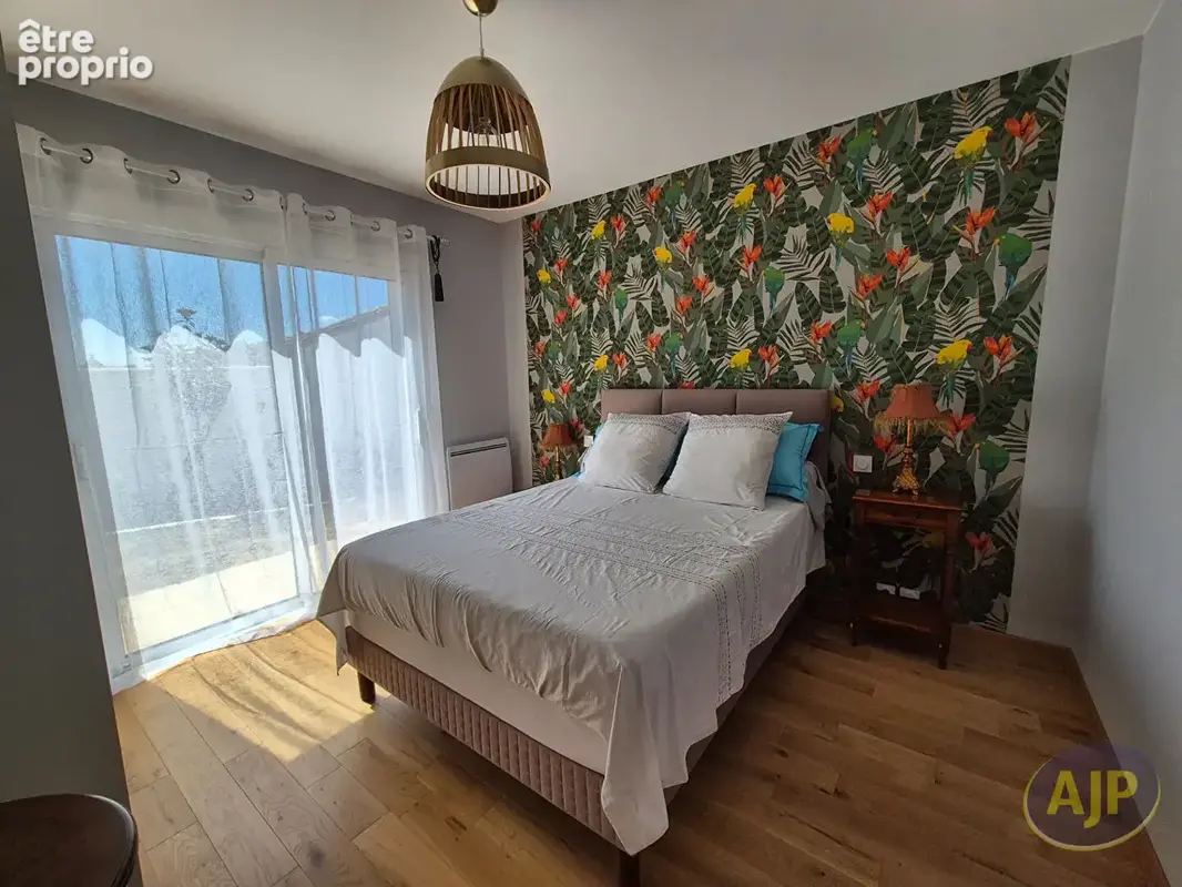 Centre ville Challans 192 m2 / 3 chambre / 2 garages / terrain 1000 m² - photo 13