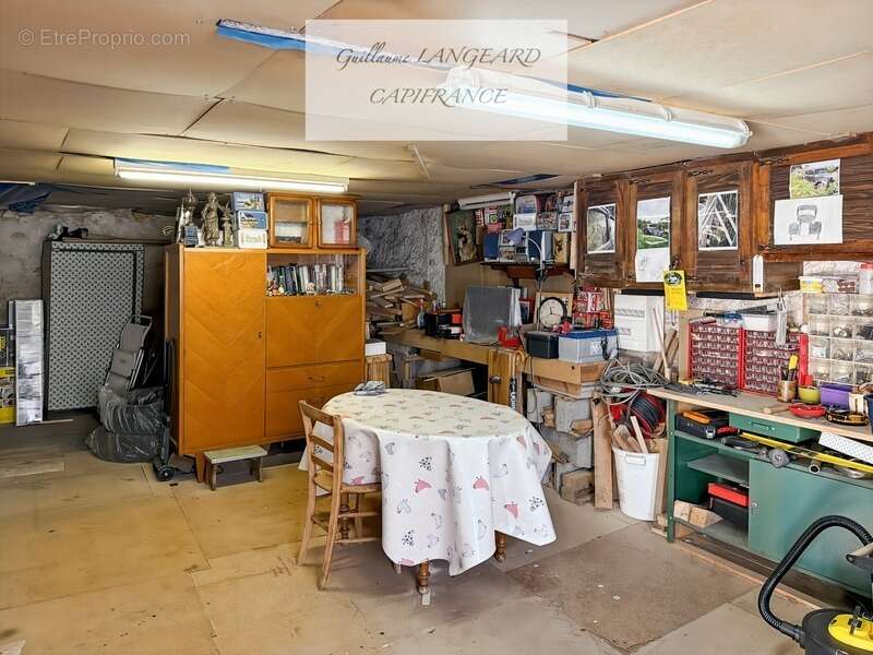 Martignat (01100) - Maison de village en pierres 92 m2, avec dépendances et fort potentiel d'agrandissement - photo 16