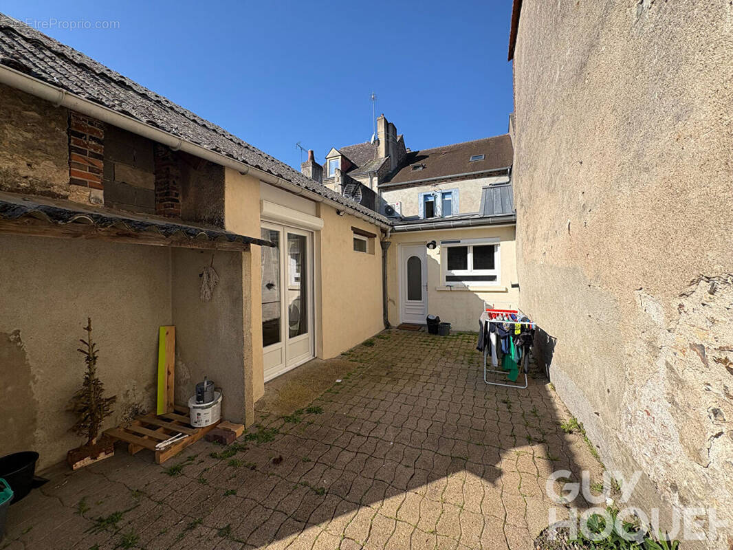Appartement à CLOYES-SUR-LE-LOIR