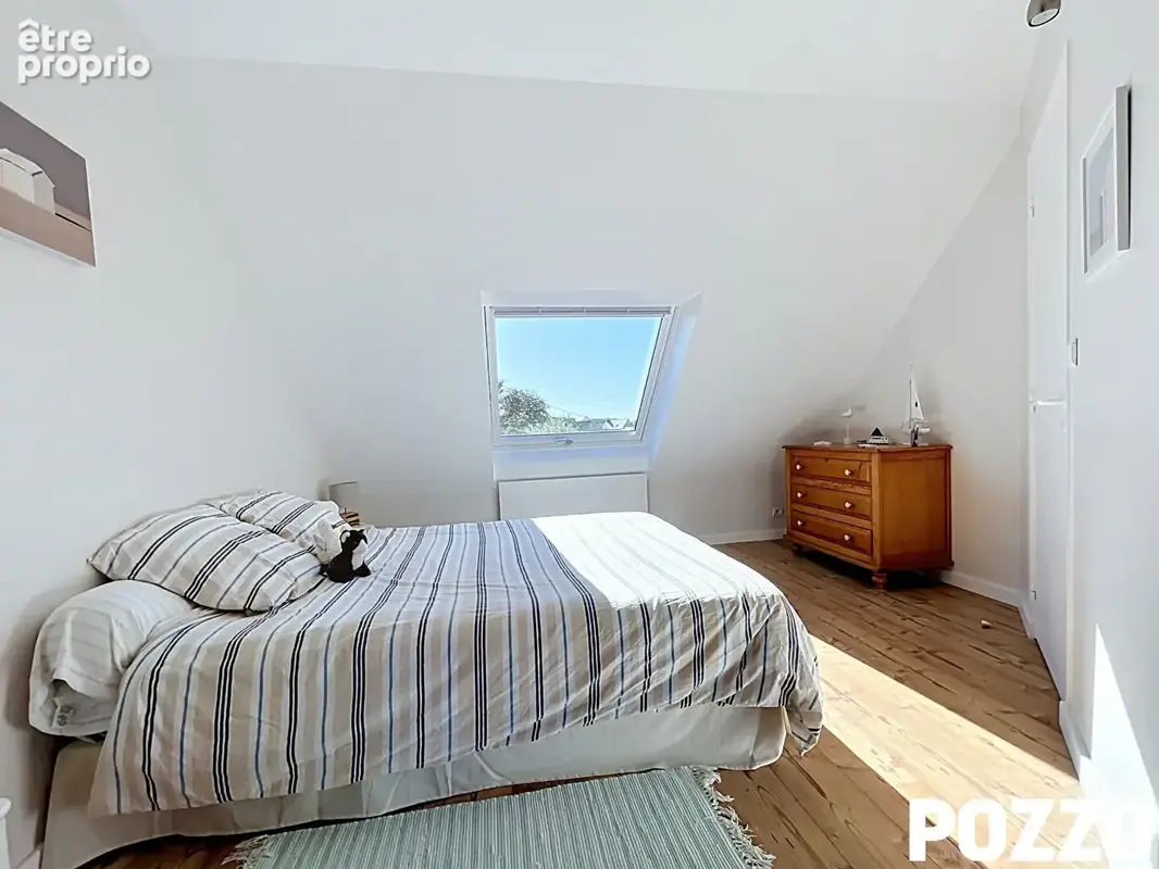 DONVILLE LES BAINS - Superbe maison de 182m² - Vue mer - Sous-sol complet de 112m² - photo 9