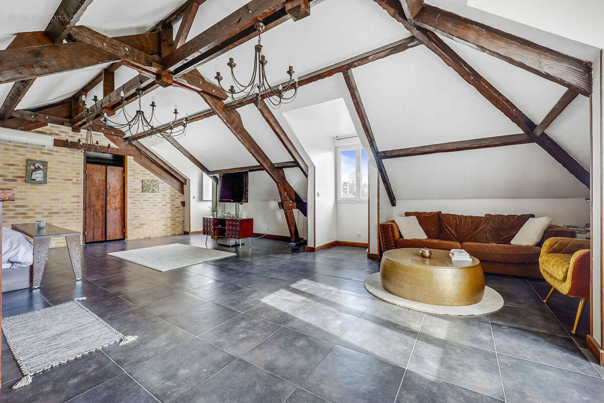 Maison à CHAMPIGNY-SUR-MARNE