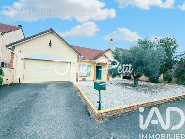 Photo 1 - Maison à THIAIS
