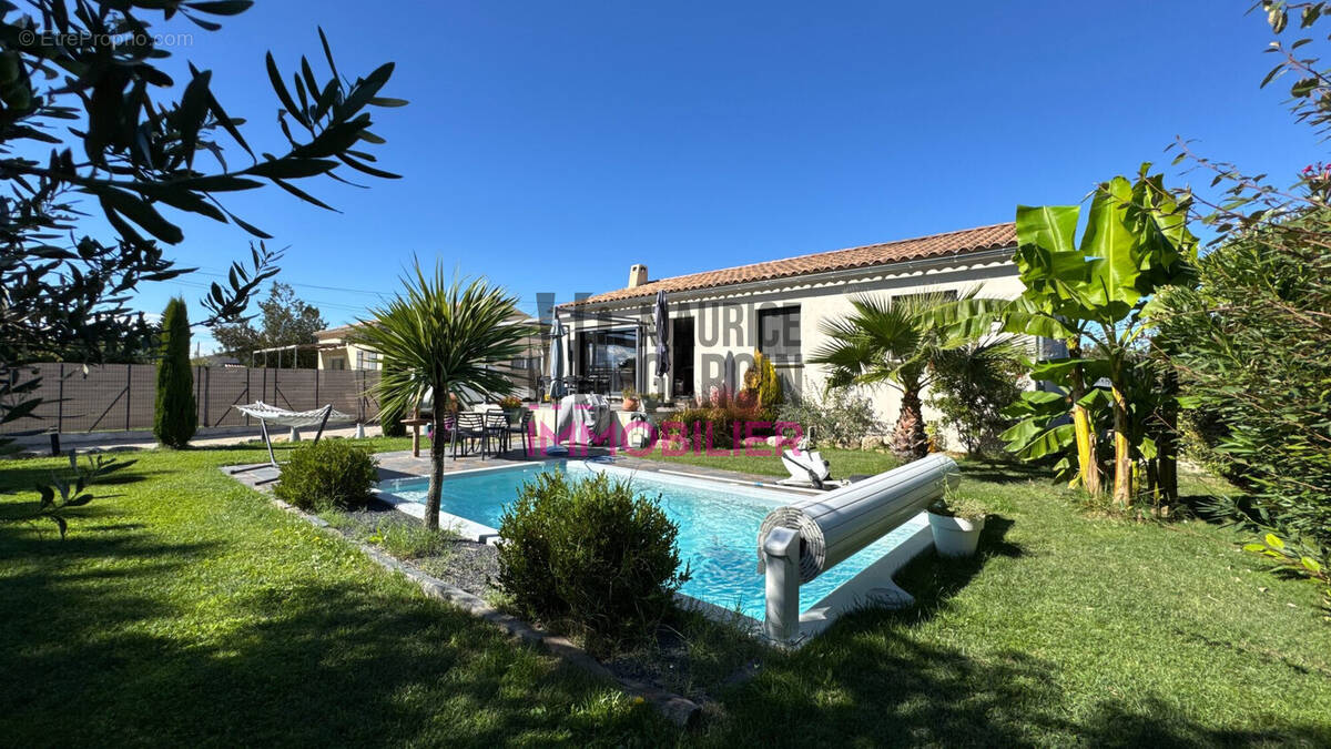 Maison à PERNES-LES-FONTAINES