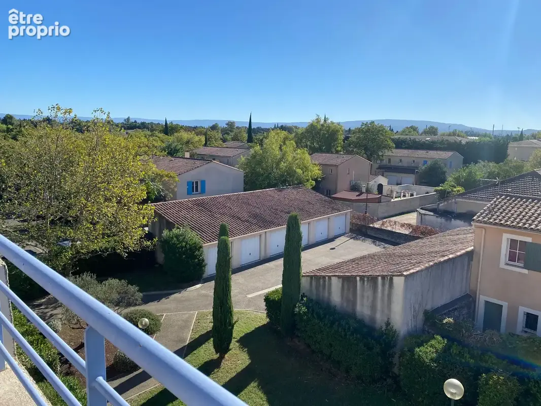 Spacieux appartement d'env 165 m2 avec terrasses et vue sur les Alpilles et le Ventoux avec garage - photo 15