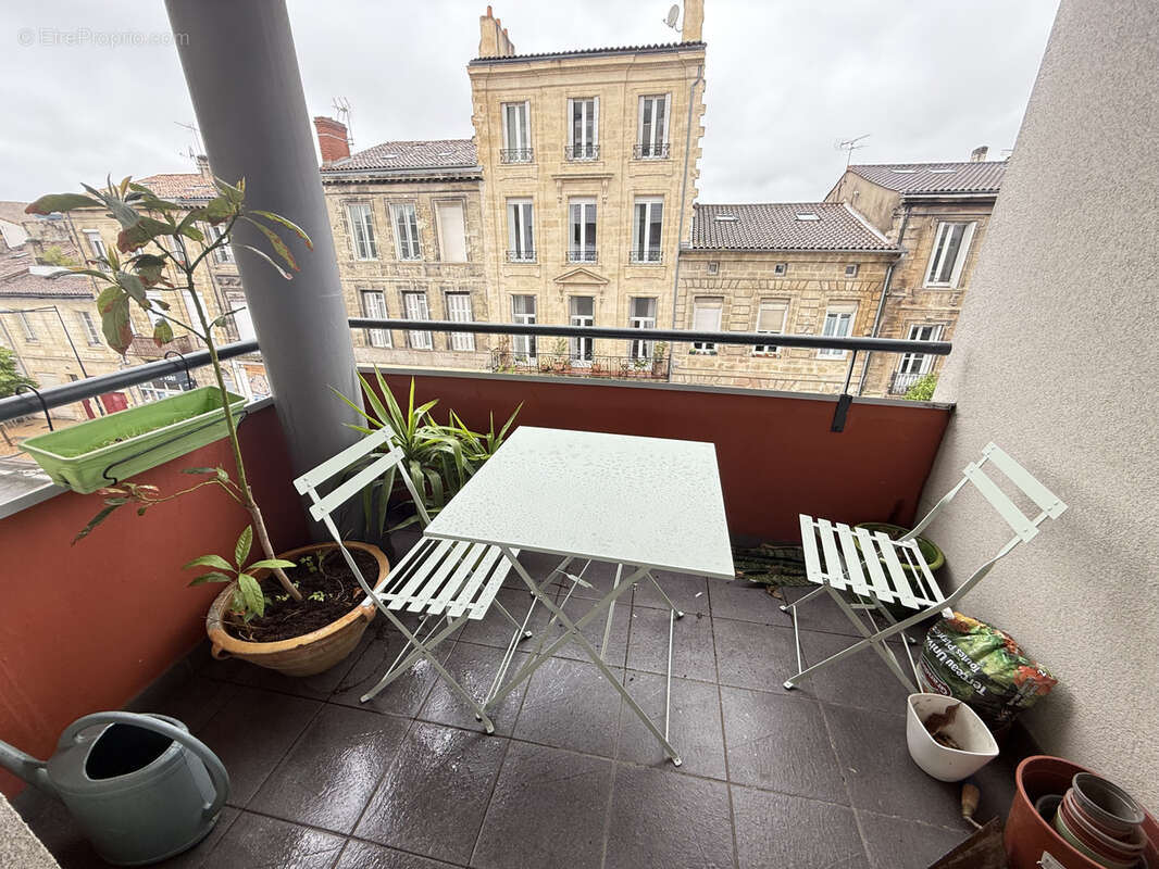 Appartement à BORDEAUX