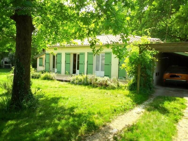 Maison à LE PIAN-MEDOC