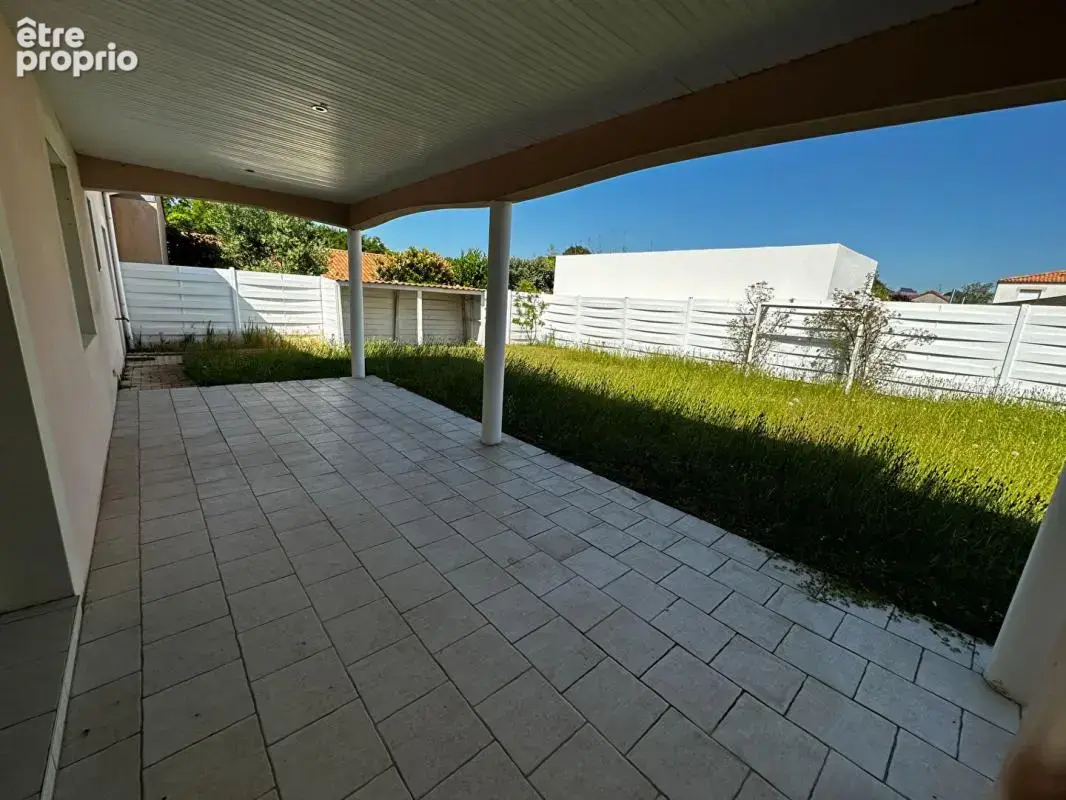 LES SORINIERES : Maison contemporaine au calme avec 3 chambr - photo 2