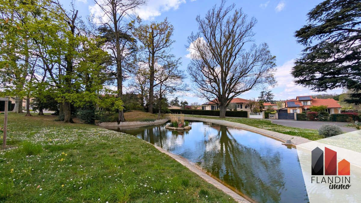 Appartement à VERNAISON