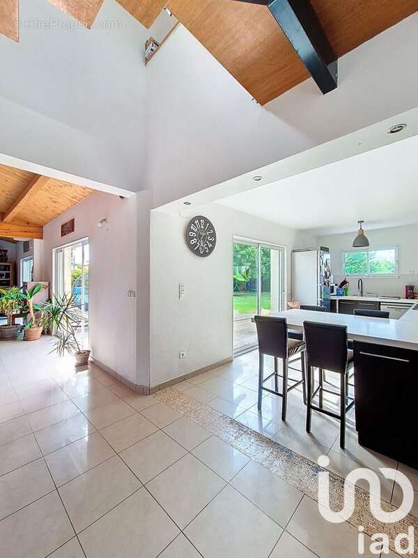 Photo 4 - Maison à SAINT-SAUVEUR-D'AUNIS