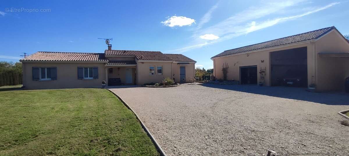 Maison à LALINDE