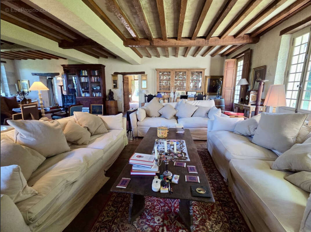 Superbe maison de Maître avec ses dépendances au coeur de la nature du Lot et Garonne - photo 10