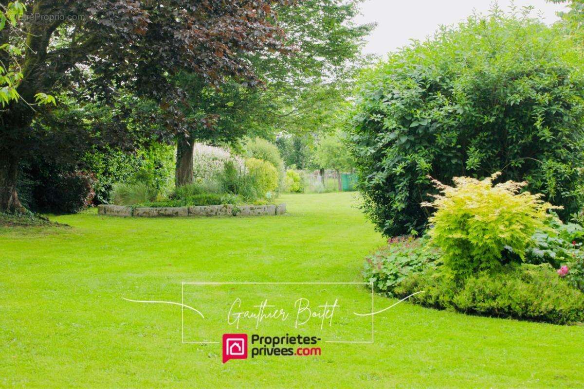 Maison à COULOMMIERS